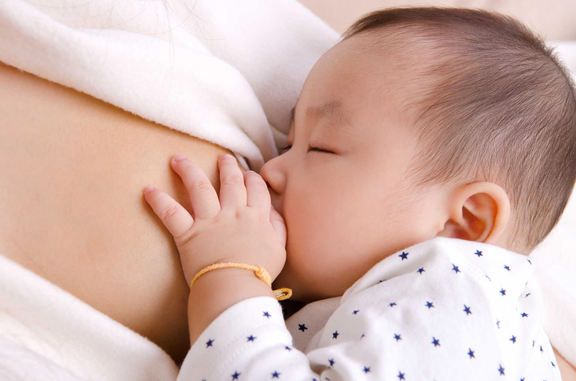 Trẻ sơ sinh bị thiếu canxi mẹ nên ăn gì? 3