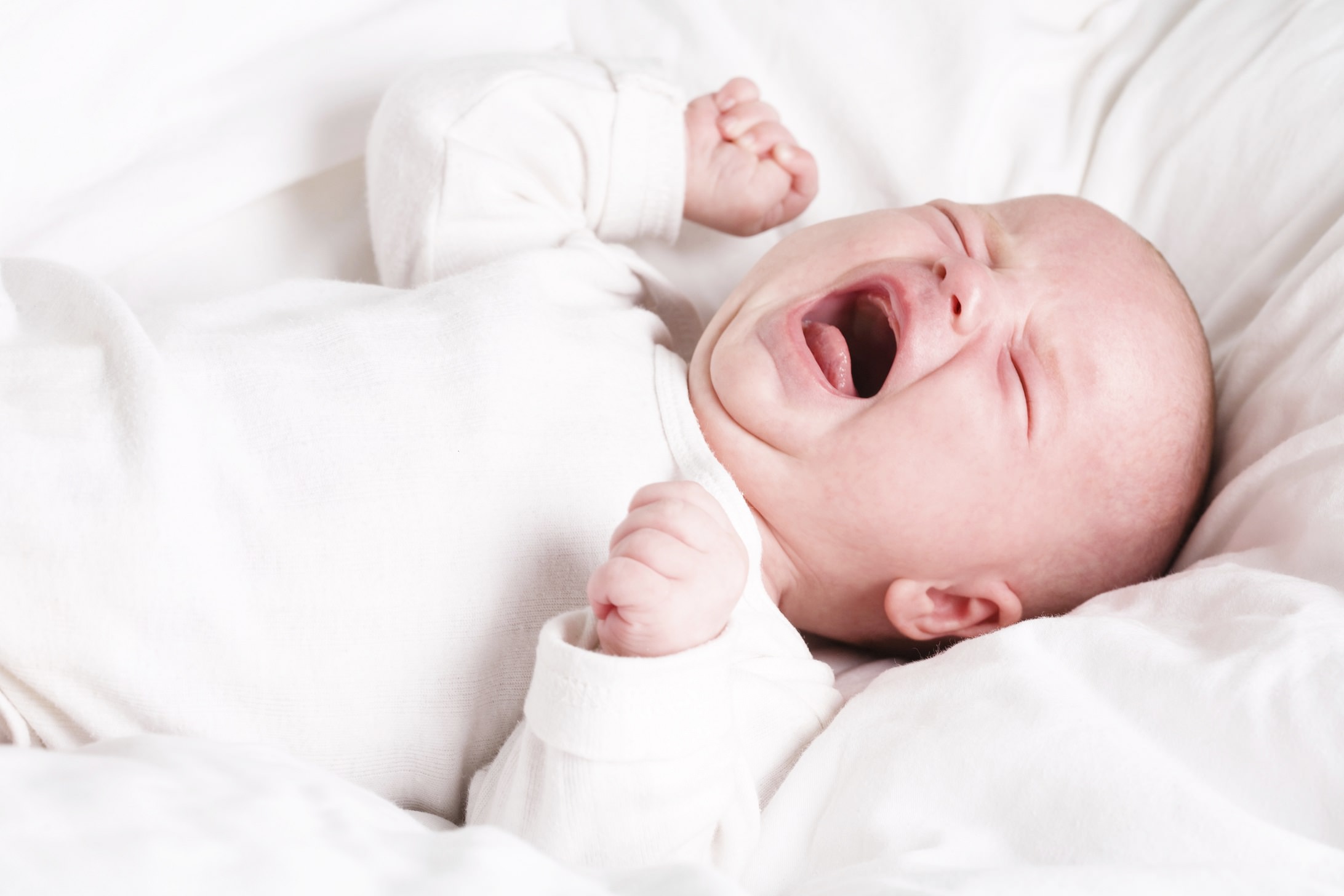Trẻ sơ sinh thiếu canxi có nguy hiểm không? 2